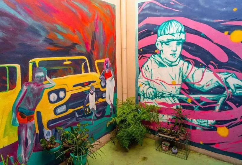 ホテル Willy Hostel