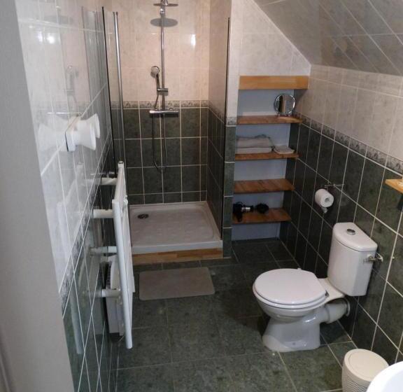 ペンション Aux Champs Des Châteaux