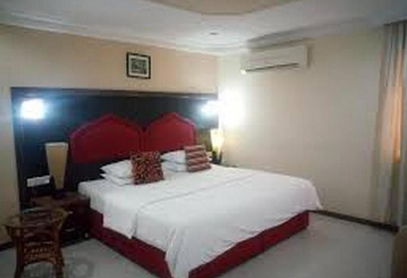 پانسیون Room In Lodge - Sdm Tavern Hotelsuper Comfort Hospitality