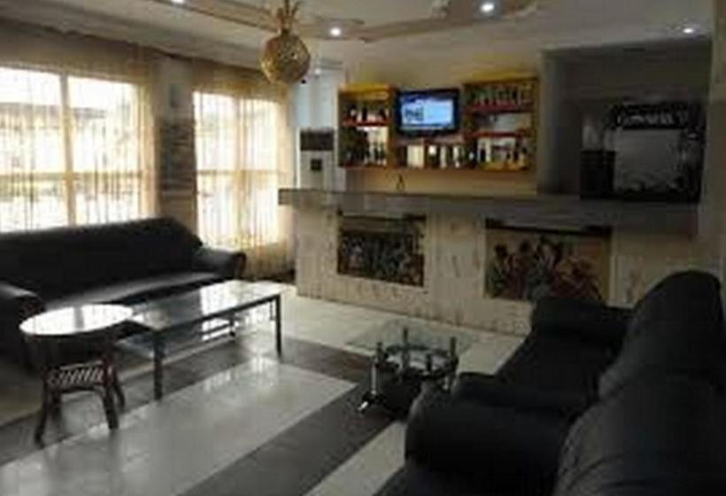 پانسیون Room In Lodge - Sdm Tavern Hotelsuper Comfort Hospitality