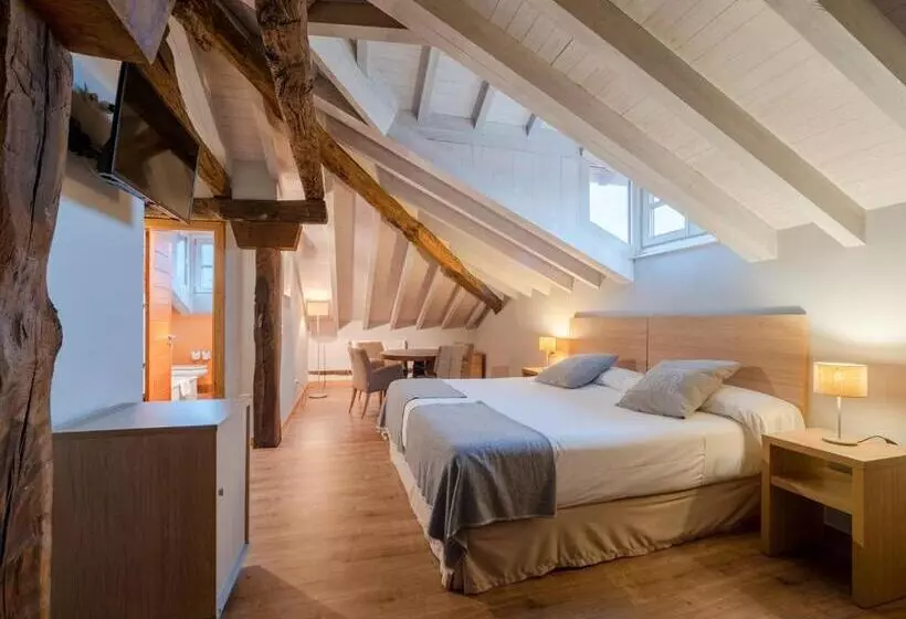 ユースホステル Posada La Robla