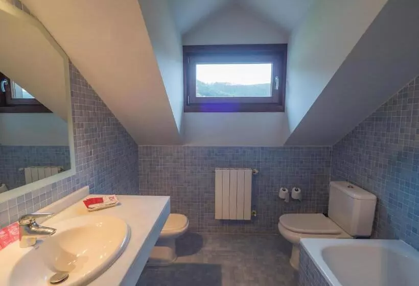 ユースホステル Posada La Robla