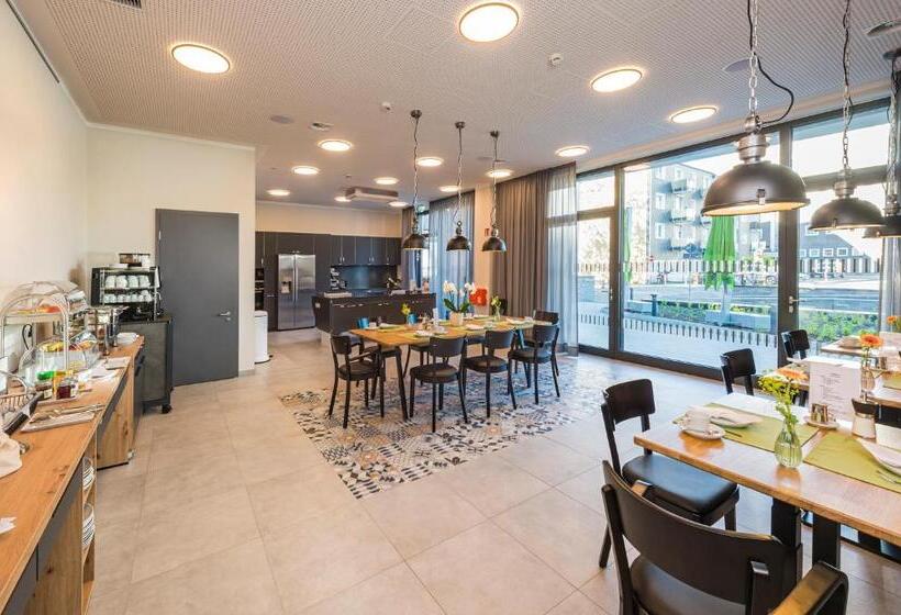 住宿加早餐  Neues Pastorat