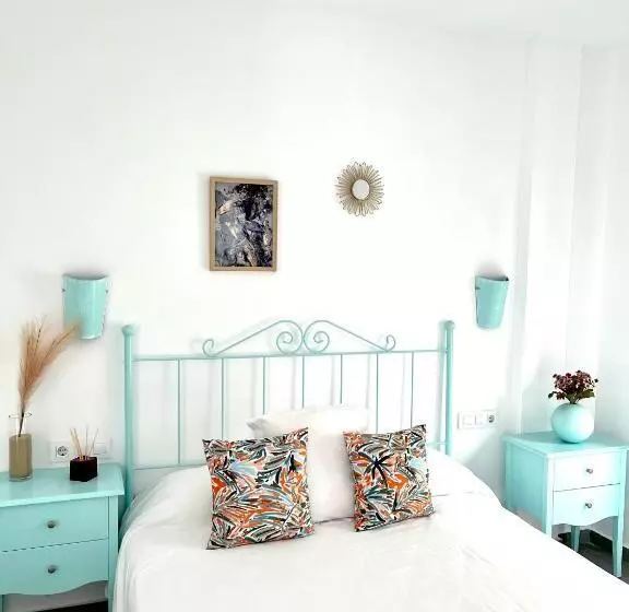 Hotelli 6 Grifos Habitaciones Turísticas