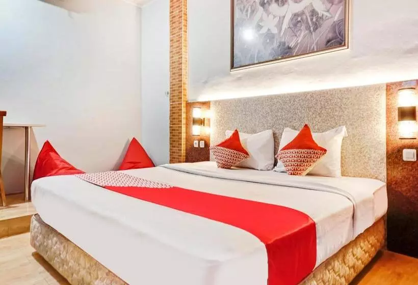 Hotelli Oyo 90314 Stadion Guesthouse Syariah