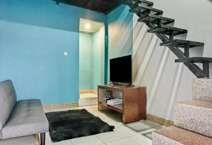 Hotelli Oyo 90314 Stadion Guesthouse Syariah