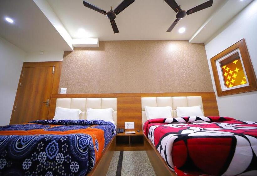 هتل Royal Phoenix