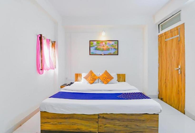 فندق Spot On 79303 Samarpit Residency