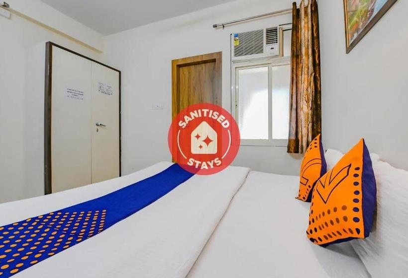 فندق Spot On 79303 Samarpit Residency