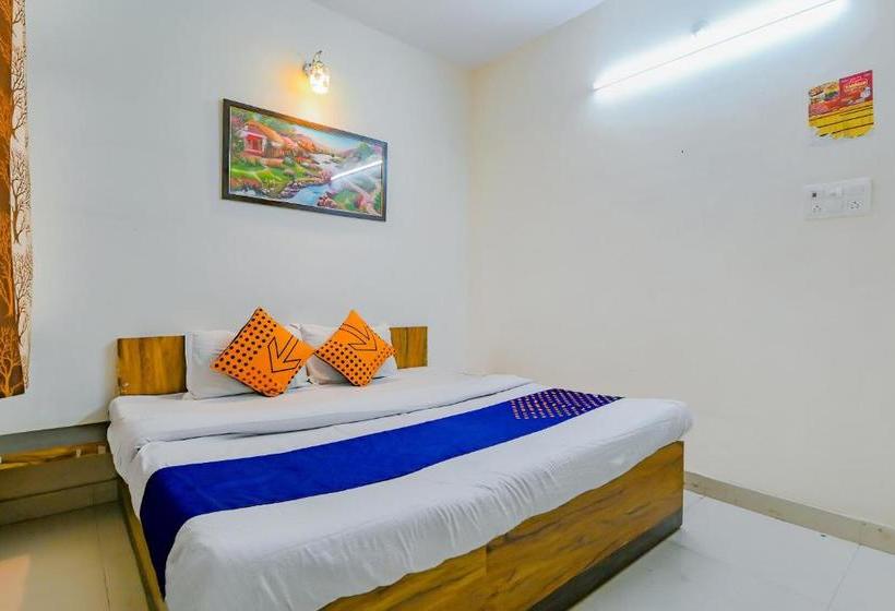 فندق Spot On 79303 Samarpit Residency