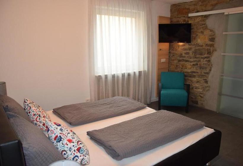 Hotel Weingut Manuel Sauer