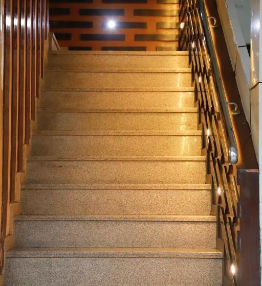 בית מלון כפרי White Rose