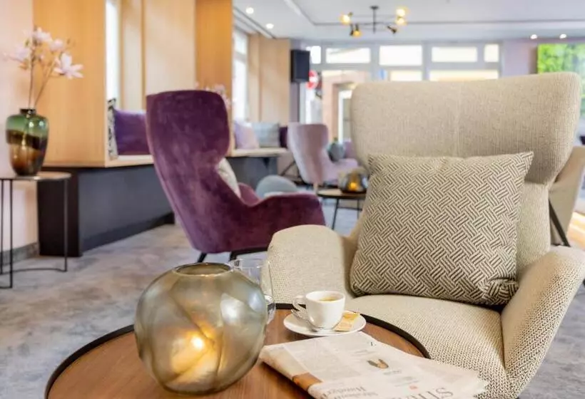 Maakt Hotel & Apartments