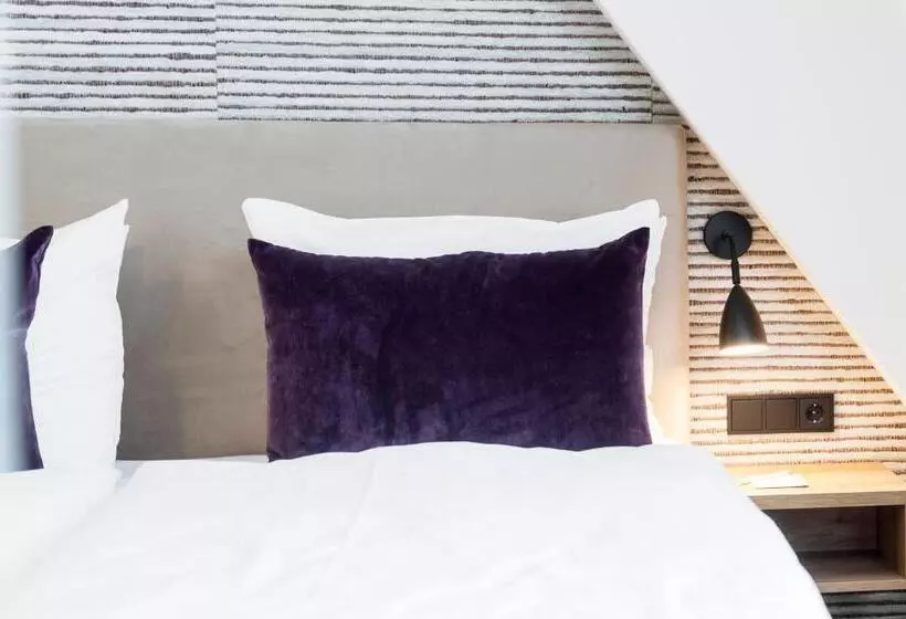 Maakt Hotel & Apartments