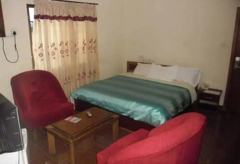 پانسیون Royalton Palace Presidential Apartment For 5