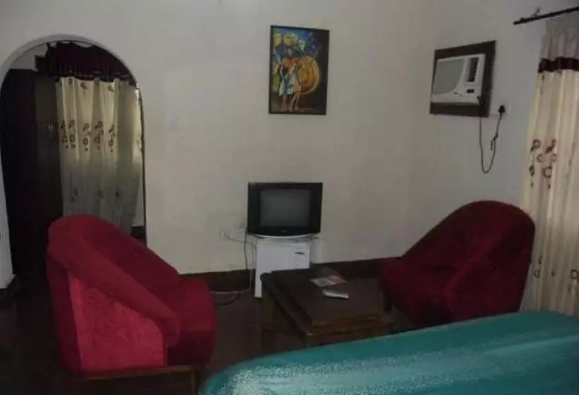 پانسیون Royalton Palace Presidential Apartment For 5