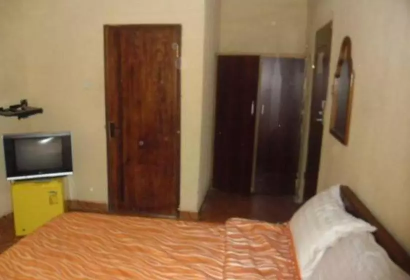 پانسیون Royalton Palace Presidential Apartment For 5