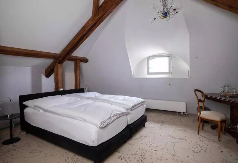 Romantik Hotel De L Ours