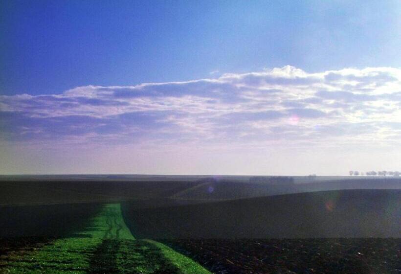 هتل B&b Montenakerhof