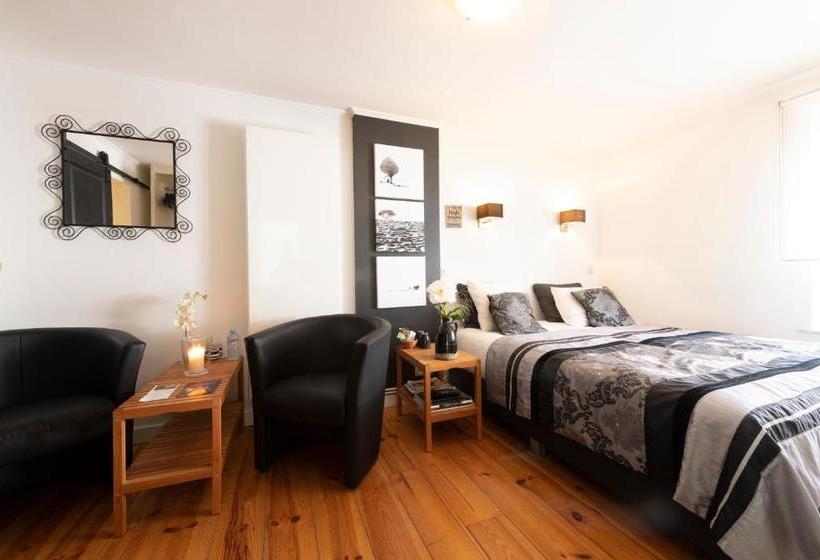 هتل B&b Montenakerhof