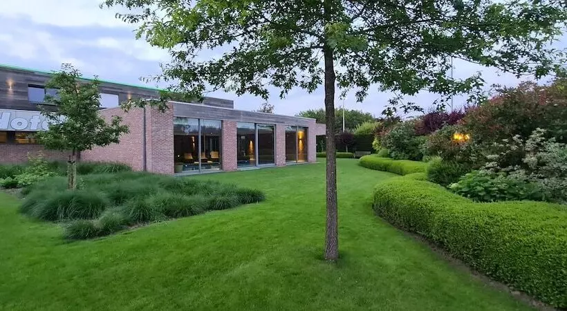 Отель Callecanes