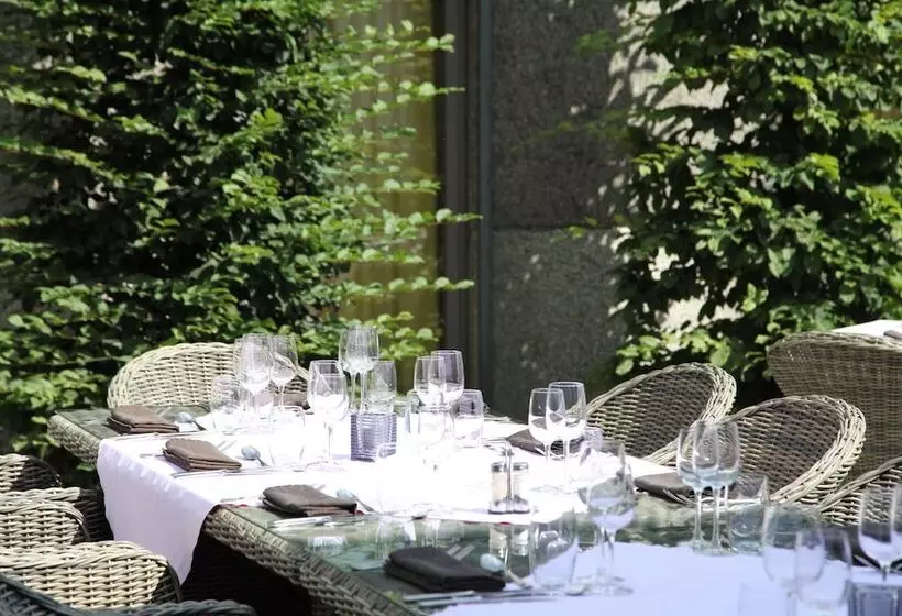 Отель Callecanes