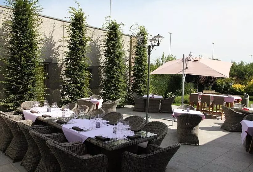 Отель Callecanes