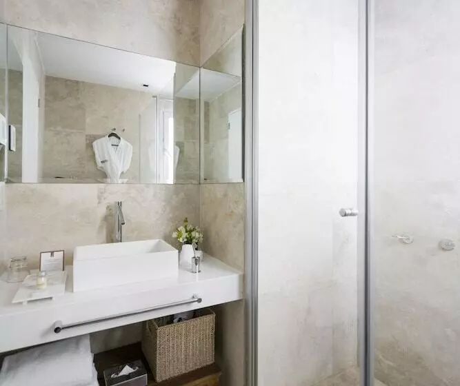 هتل Casasur Recoleta