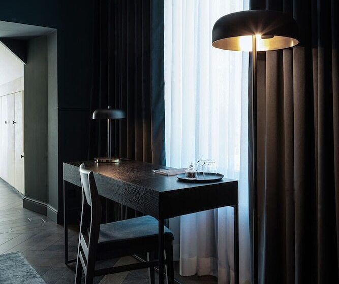 Отель Château De Vignée