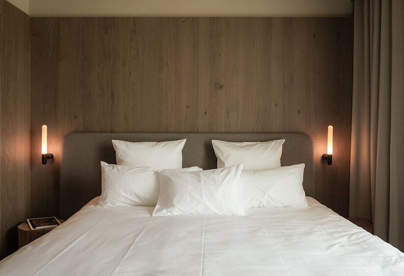 Отель Château De Vignée