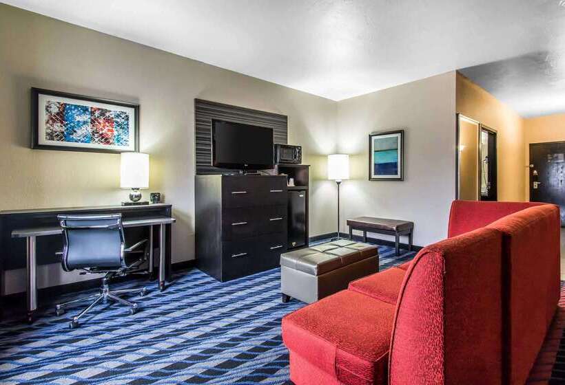 فندق Comfort Suites Fairgrounds West