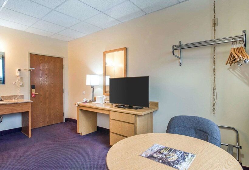 فندق Econo Lodge