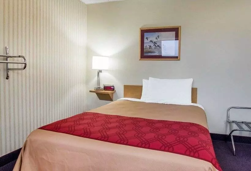 هتل Econo Lodge