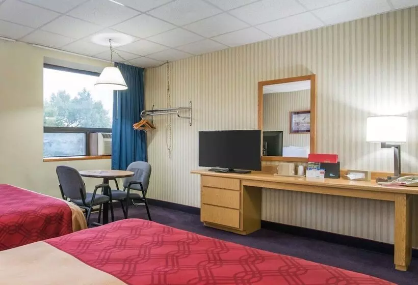 هتل Econo Lodge