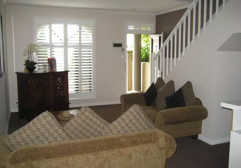 ホテル Gallery Apartments