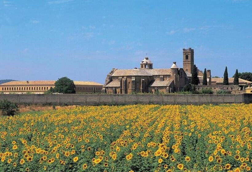 호텔 Hospederia De Alesves