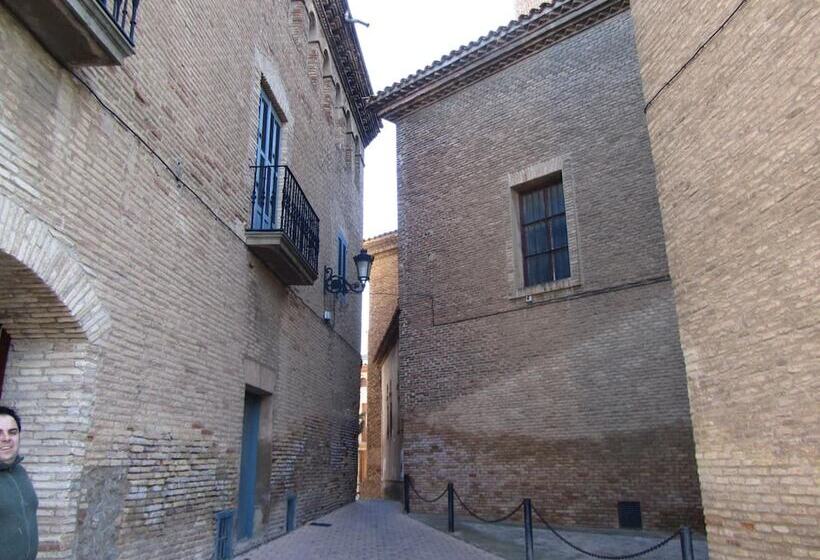 호텔 Hospederia De Alesves