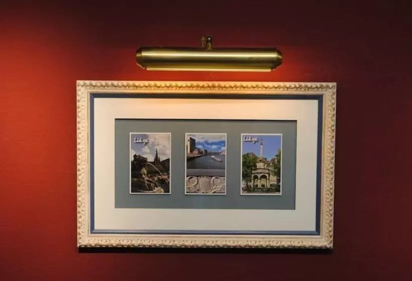 هتل Hôtel Passerelle Liège