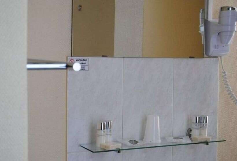 هتل Hôtel Passerelle Liège