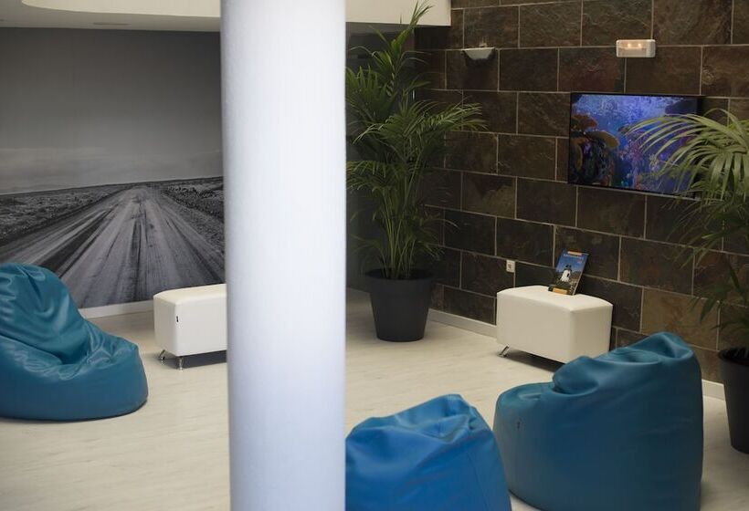 هتل Cotillo House