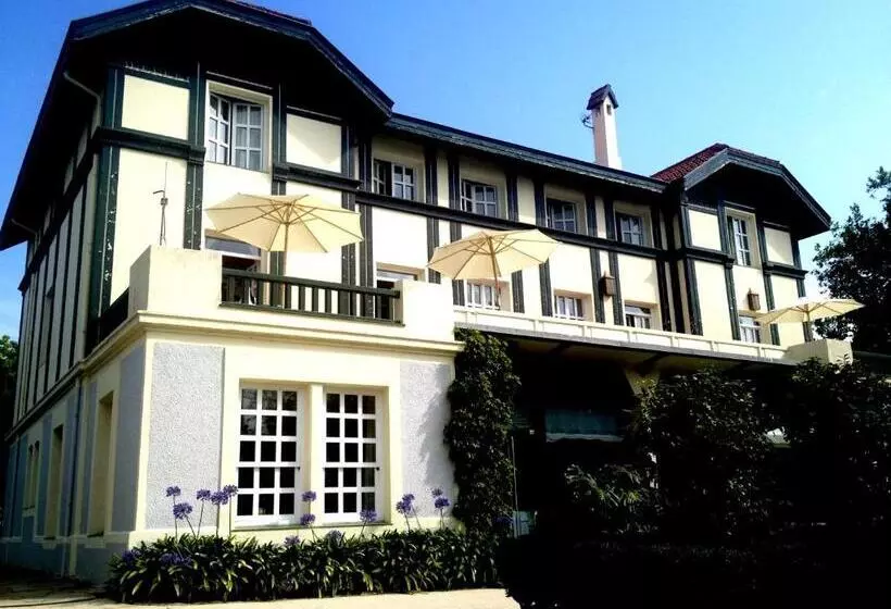 Отель Las Carolinas Garden