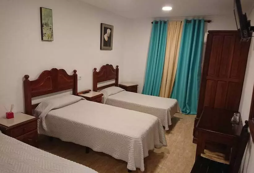 Отель Manantiales