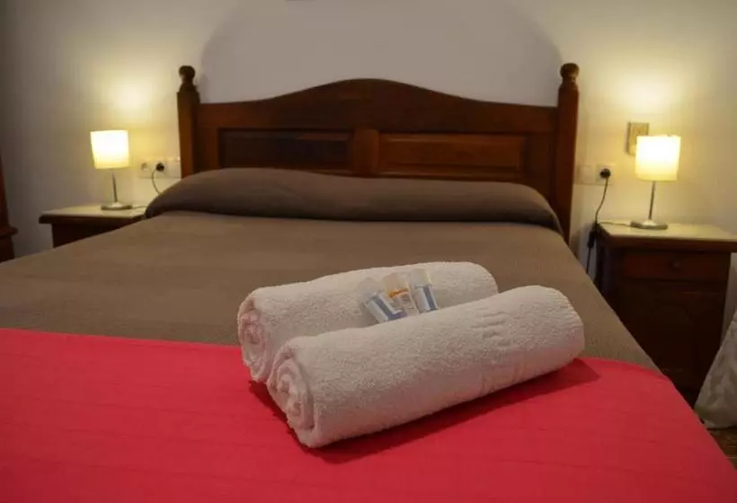 Отель Manantiales