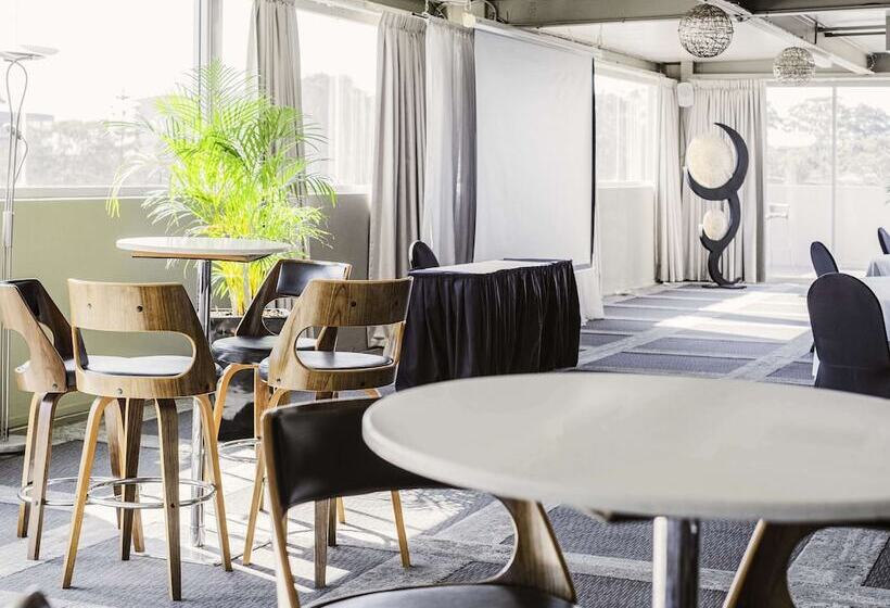 בית מלון כפרי Mercure Centro Port Macquarie