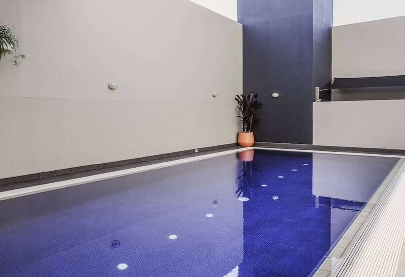 בית מלון כפרי Mercure Centro Port Macquarie