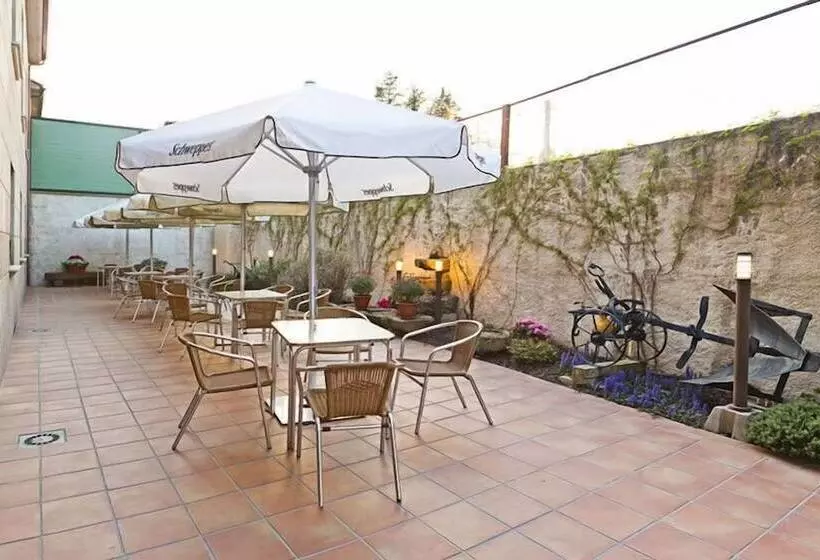 בית מלון כפרי O Desvío