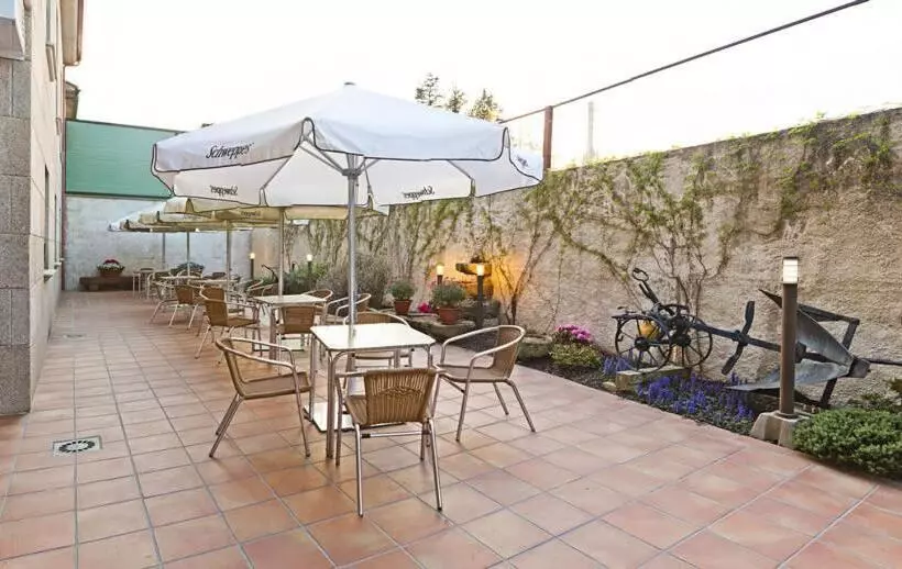 בית מלון כפרי O Desvío