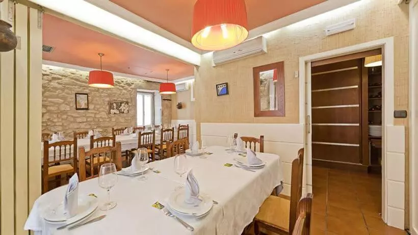 בית מלון כפרי O Desvío