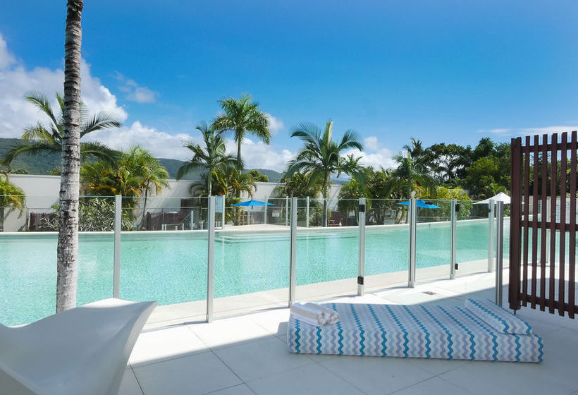 ホテル Pool Resort Port Douglas