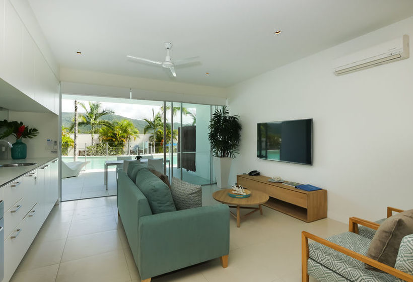 ホテル Pool Resort Port Douglas